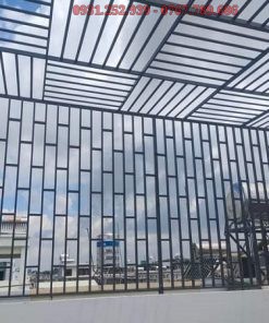 Khung sắt sân thượng đan hình viên gạch